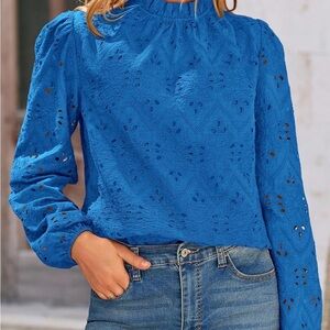 Womens Blue Eyelet Long-Sleeve Blouse